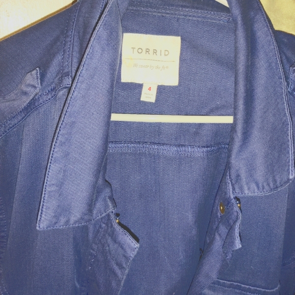 Jacket - Picture 3 of 5